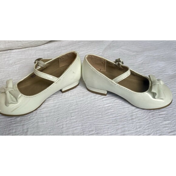 Toddler Girls Children's Place White Dress Shoes with Bow Patent Size 8 Toddler - Picture 7 of 13